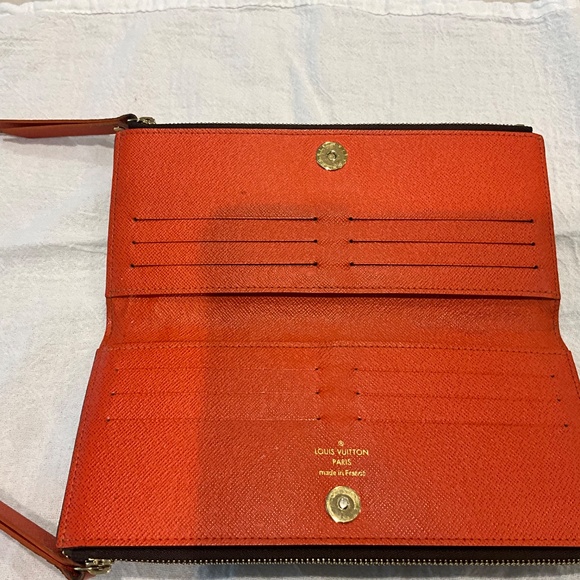 Louis Vuitton Adele Wallet - Picture 4 of 9